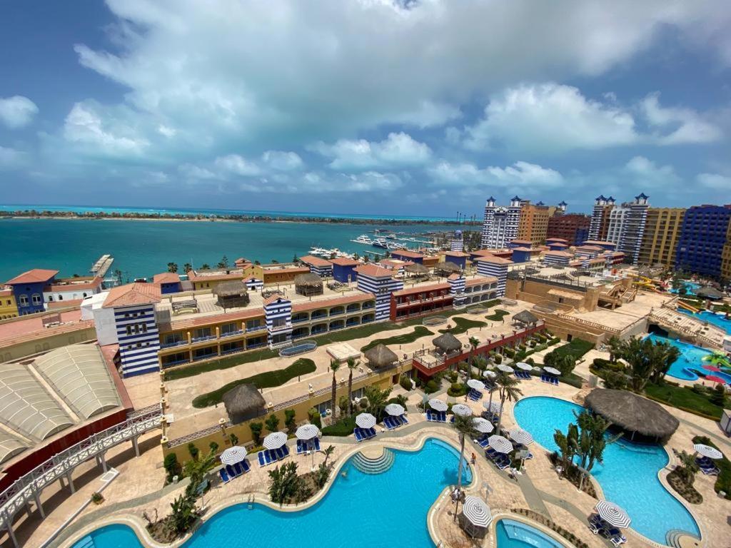Porto Marina Resort Chalets Families Only El Alamein Exterior photo